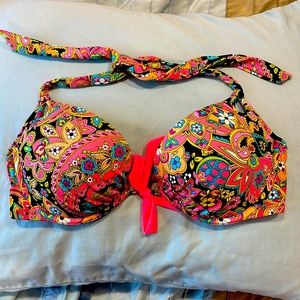 NWOT Victoria’s Secret paisley print tie halter Push Up bikini top Size 38C